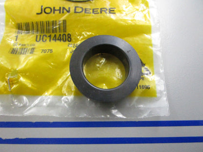 *NEW OEM* 0810 John Deere Grommet UC14408