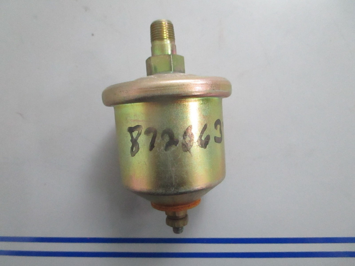 *NEW OEM* 0820 Volvo Penta Oil Pressure Sensor 872063