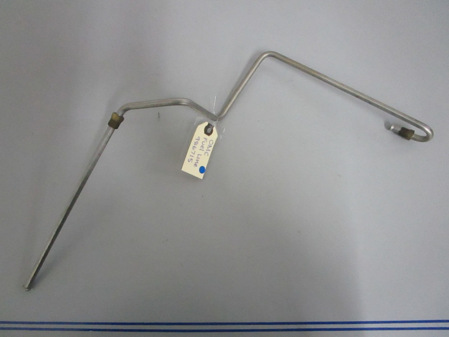 NEW OEM 986715 0986715 OMC Johnson Evinrude Fuel Line 0820