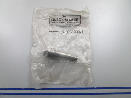 *NEW OEM* 0810 Mercury Quicksilver Bolt Assembly 10-87738A1