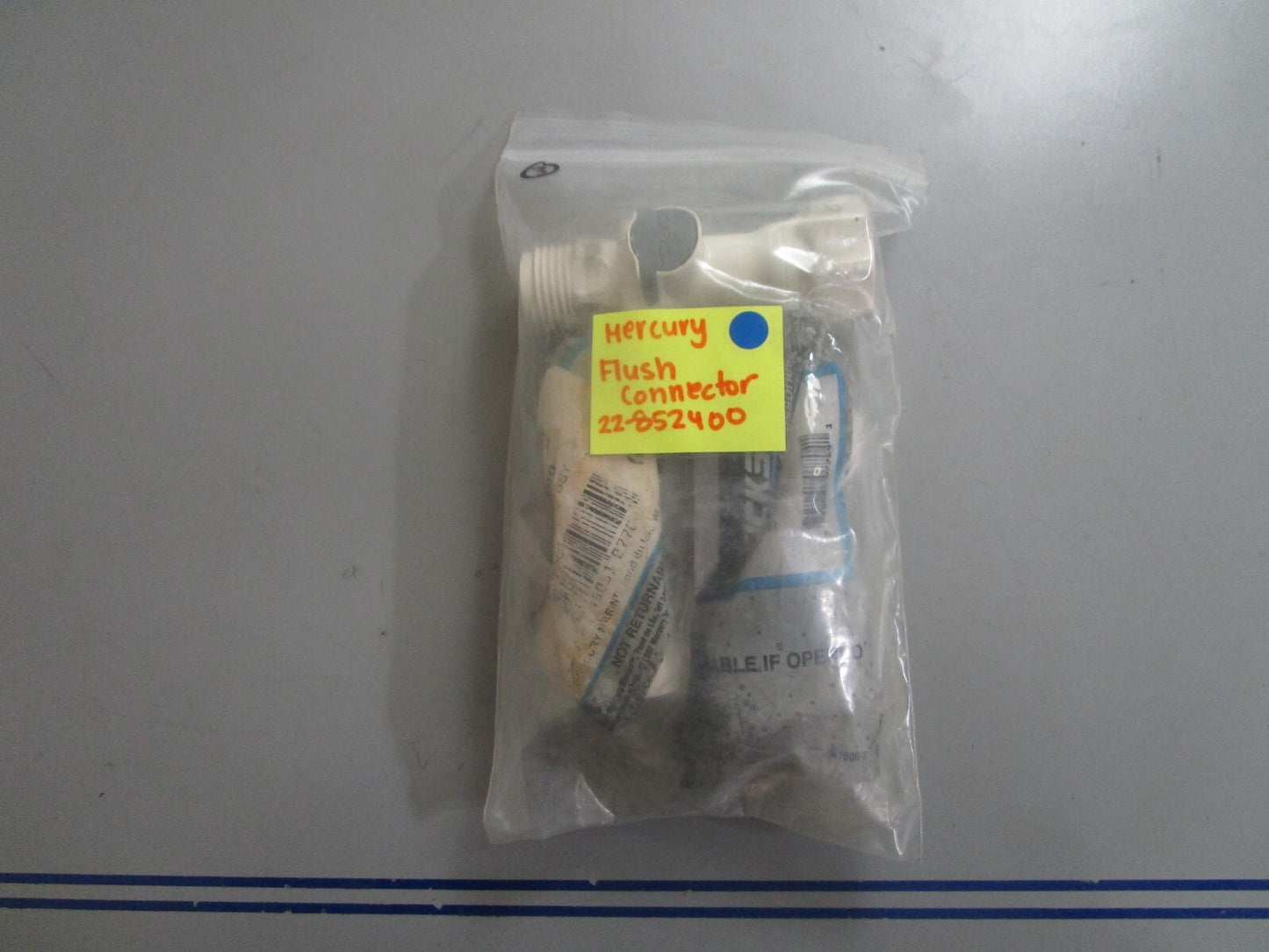 *NEW OEM* 0810 Mercury Quicksilver Flush Connector 22-852400