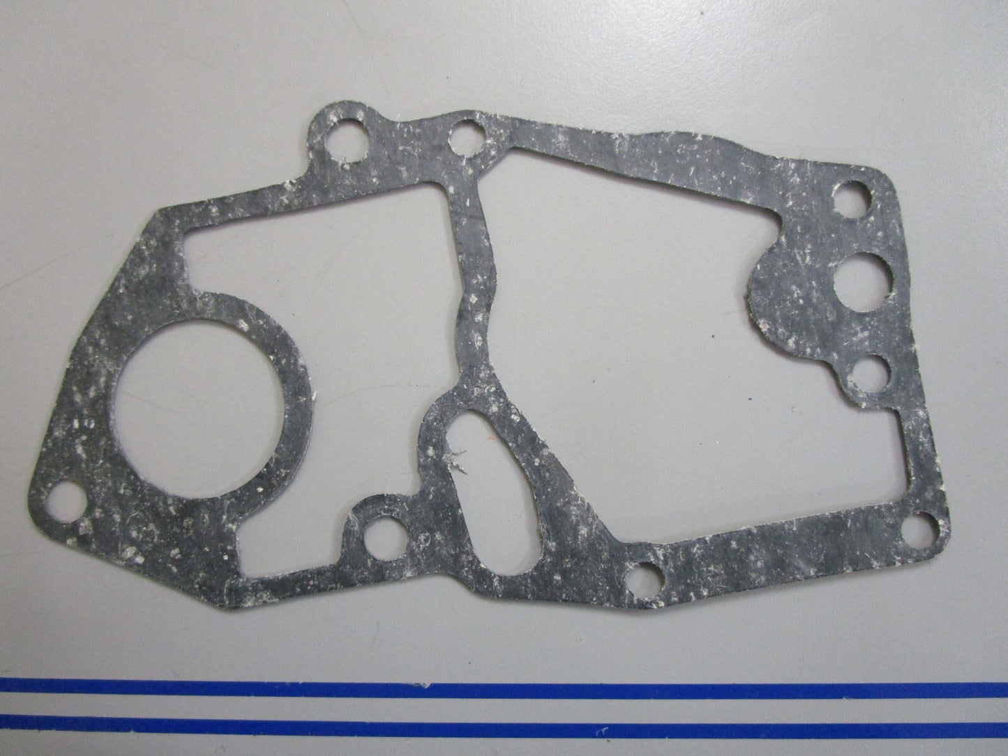 *NEW OEM* 0810 OMC Johnson Evinrude Gasket 305324 0305324