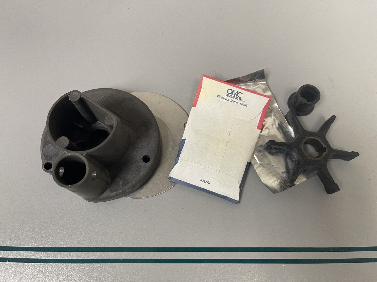 NEW OEM 438996 Johnson Evinrude Water Pump Repair Kit 0670