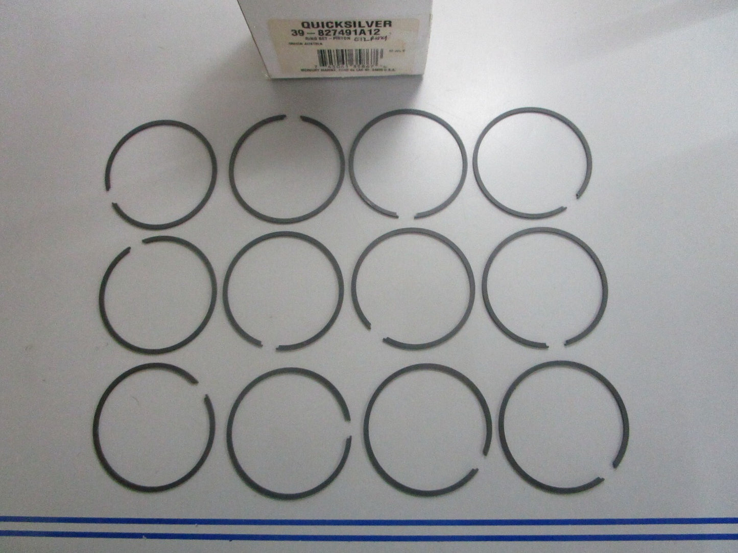 *NEW OEM* 0820 Mercury Quicksilver 12 Piston Ring Set 39-827491A12