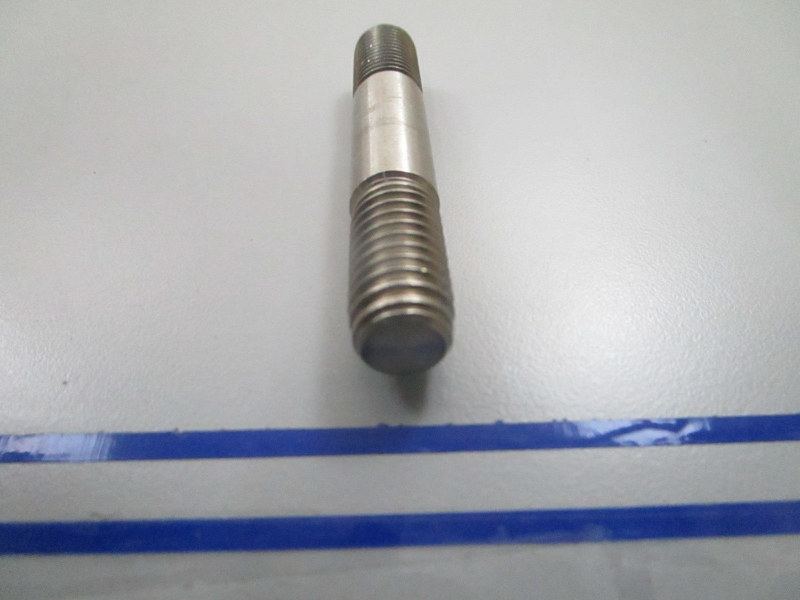 *NEW OEM* 0810 Mercury Quicksilver Stud 16-56295