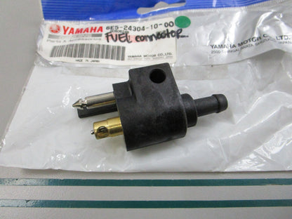 NEW OEM 6E5-24304-10-00 Yamaha Fuel Connector 0810