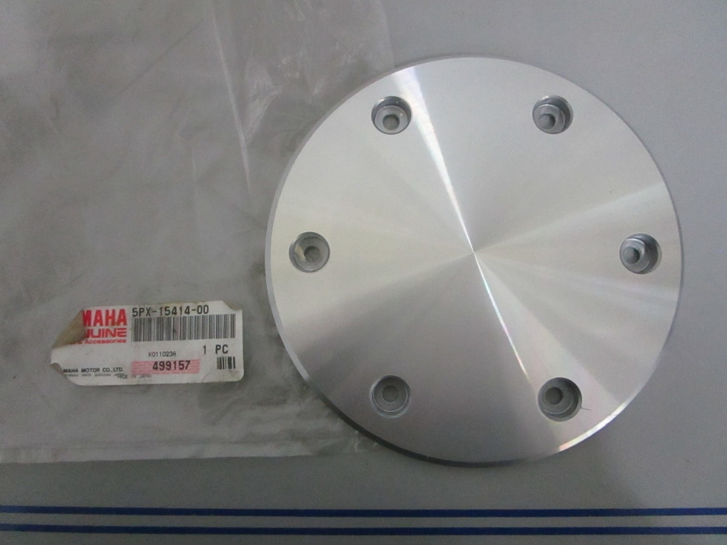 NEW OEM 5PX-15414-00-00 Yamaha Air Cleaner Cover 0820