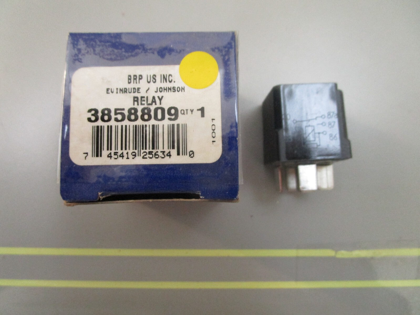*NEW OEM* 0810 OMC Johnson Evinrude Relay 3858809