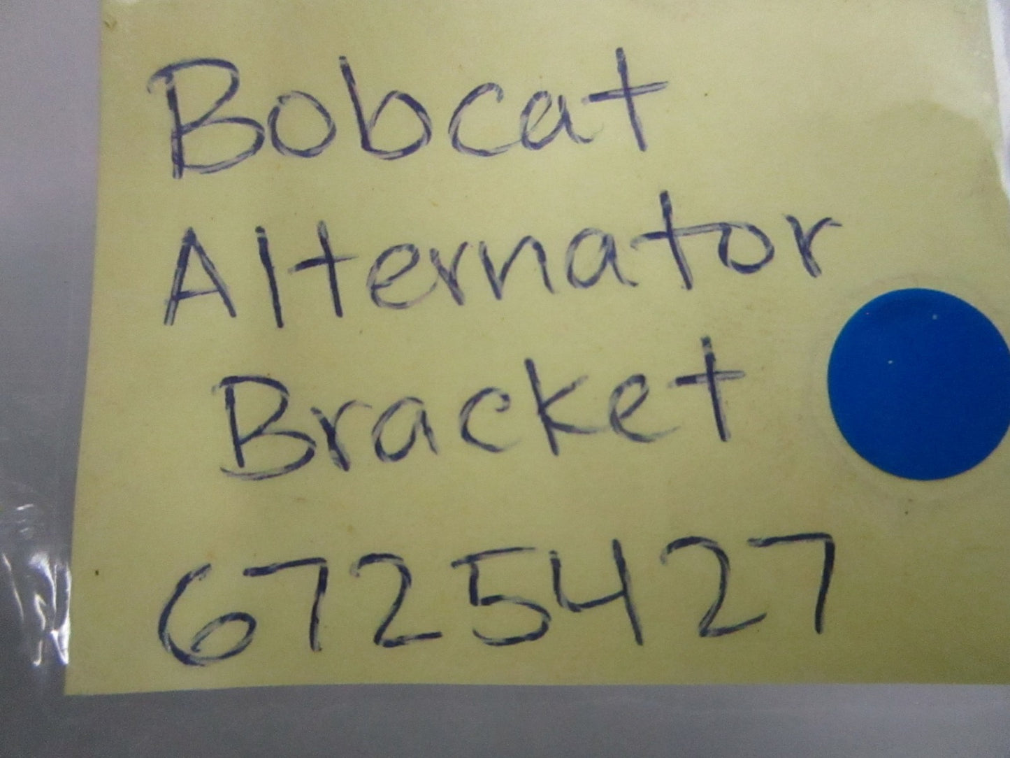 *NEW OEM* 0810 Bobcat Alternator Bracket 6725427