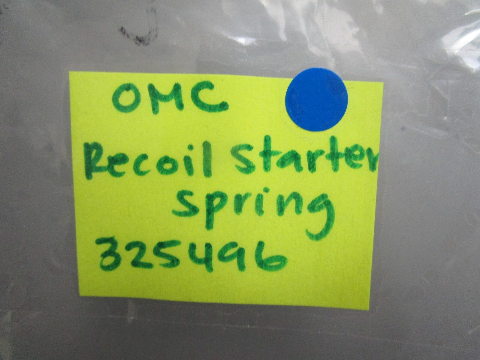 *NEW OEM* 0720 OMC Johnson Evinrude Recoil Starter Spring 325496 0325496