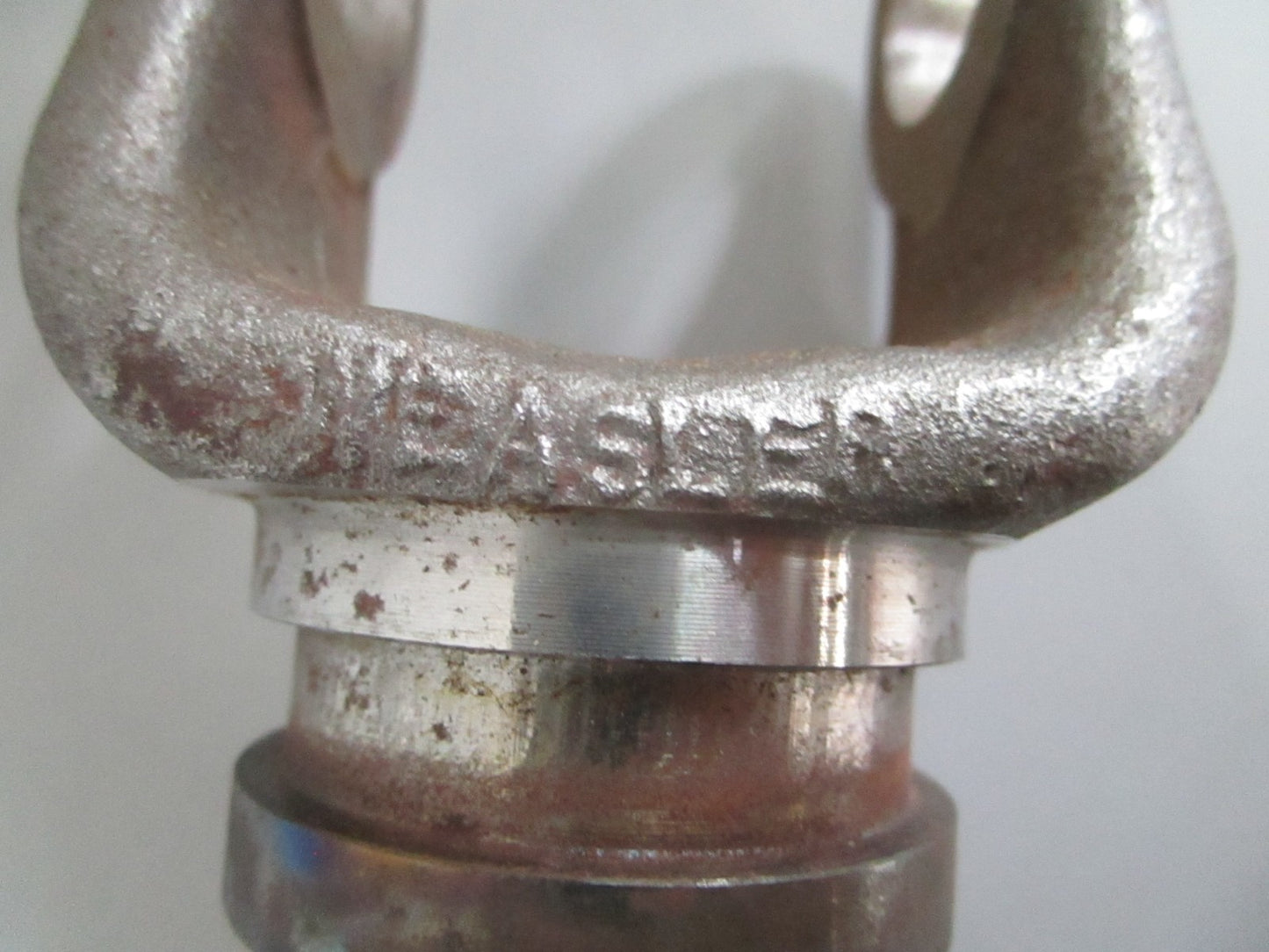 NEW OEM Weasler Yoke & Shaft Assy 0820