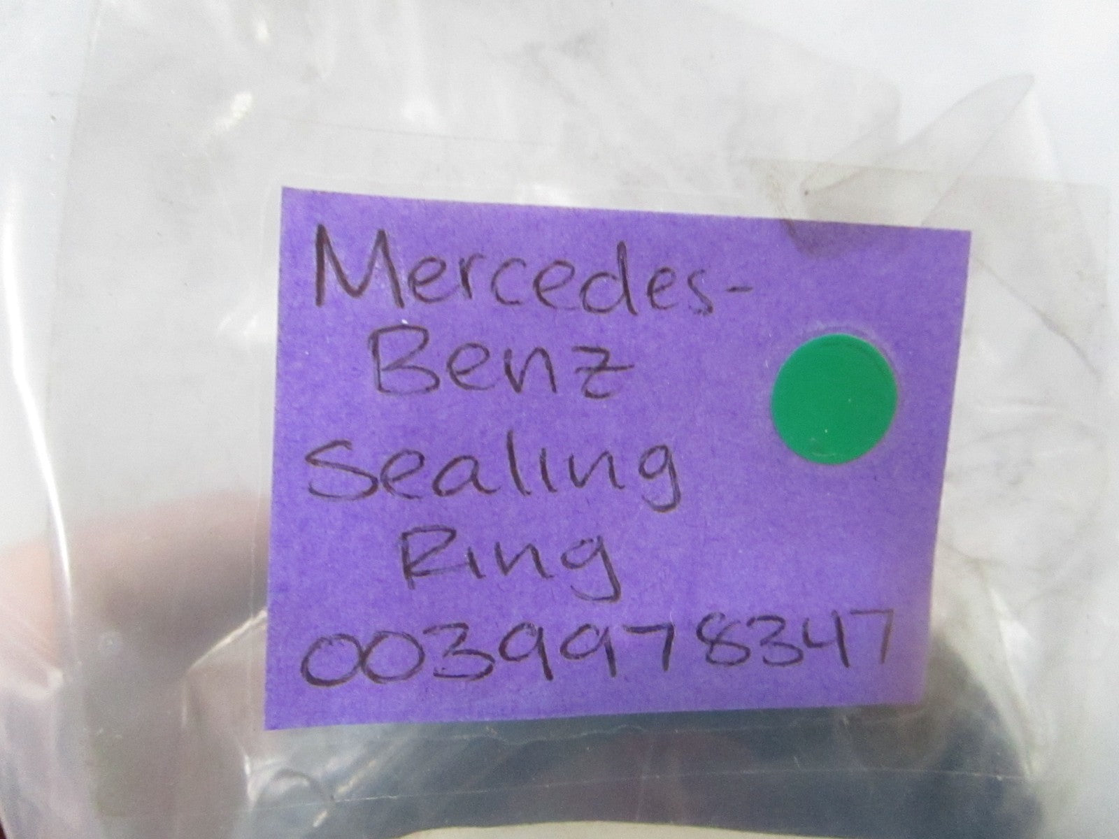 NEW OEM 0039978347 Mercedes-Benz Sealing Ring 0810