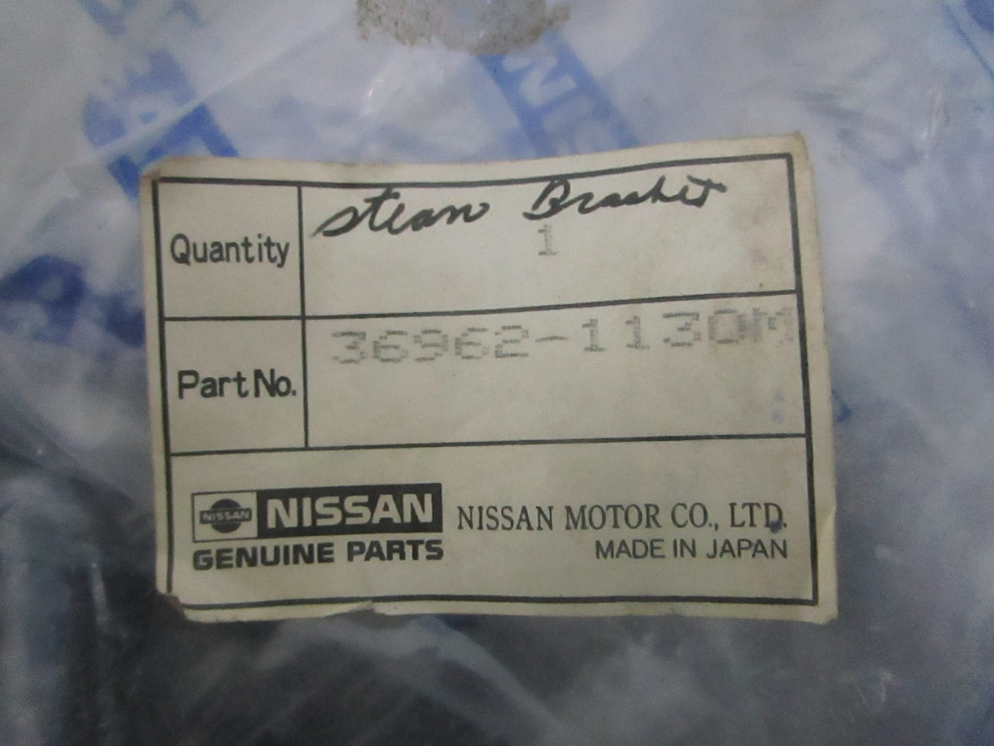 NEW OEM 36962-1130M Tohatsu Left Clamp Bracket 0820