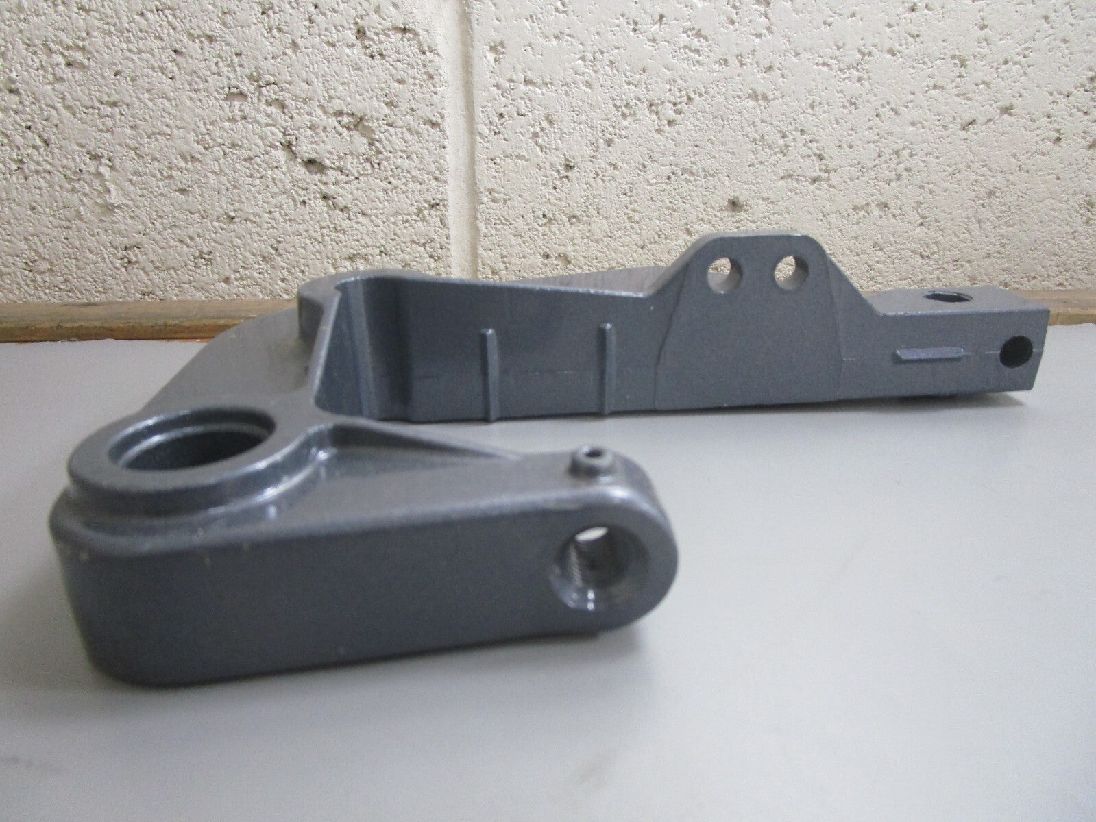 *NEW OEM* 0820 Yamaha Clamp Bracket 68T-43111-02-4D