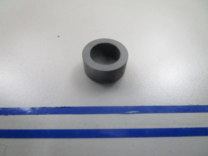 *NEW OEM* 0810 Volvo Penta Bushing 3861035