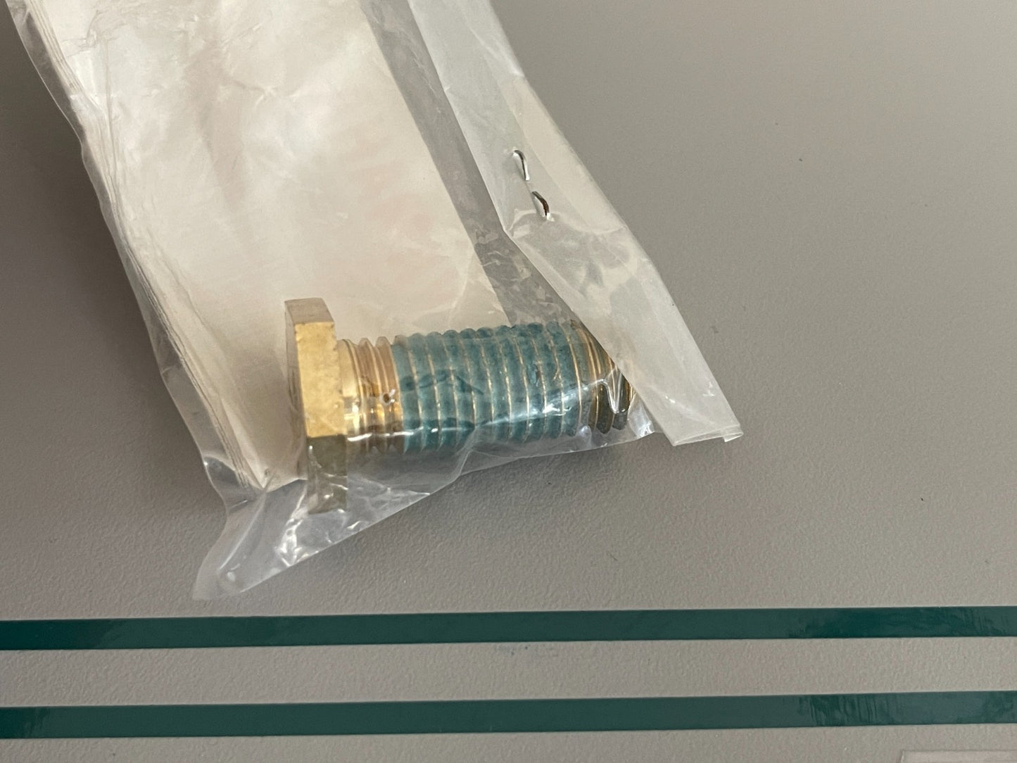 NEW OEM F0X-61652-00-00 Yamaha Nut 0810