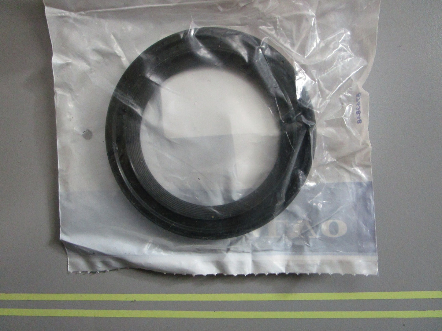 *NEW OEM* 0810 Volvo Penta Seal 3861319