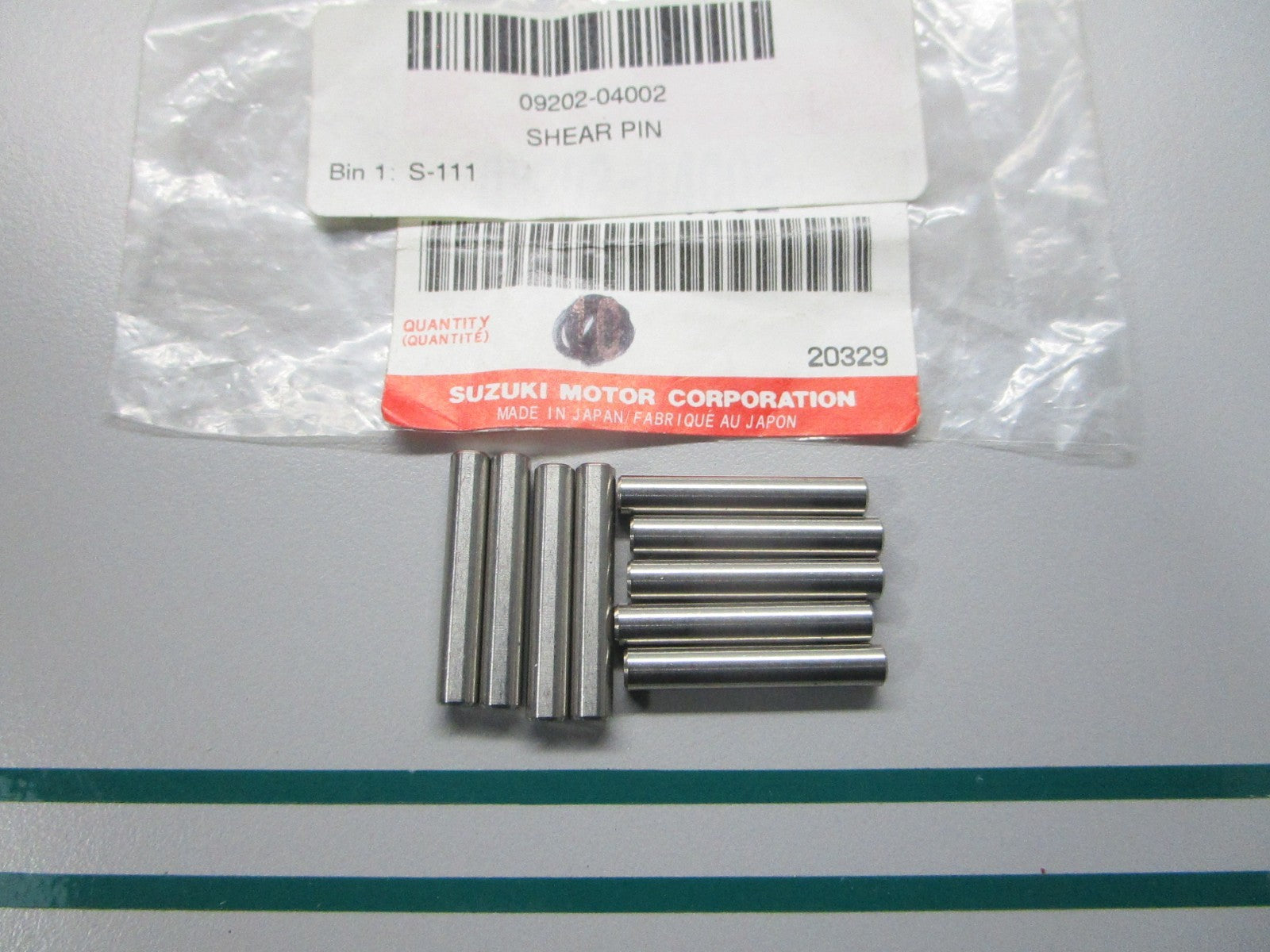 NEW OEM (LOT OF 9) 09202-04002 Suzuki Shear Pin 0810