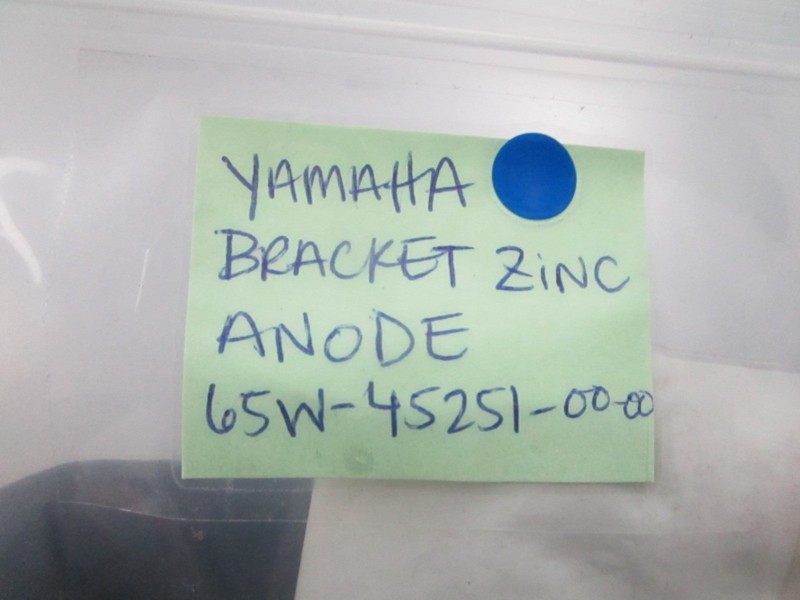 *NEW OEM* 0810 Yamaha Bracket Zinc Anode 65W-45251-00-00
