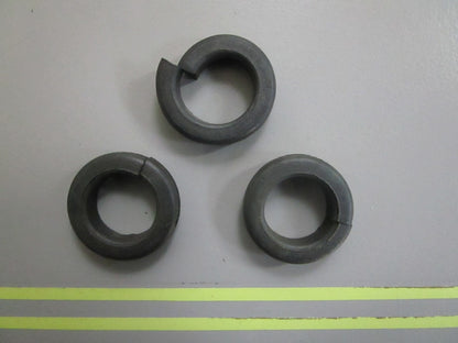 *NEW OEM* (LOT OF 3) 0810 OMC Johnson Evinrude Grommet 300454 0300454