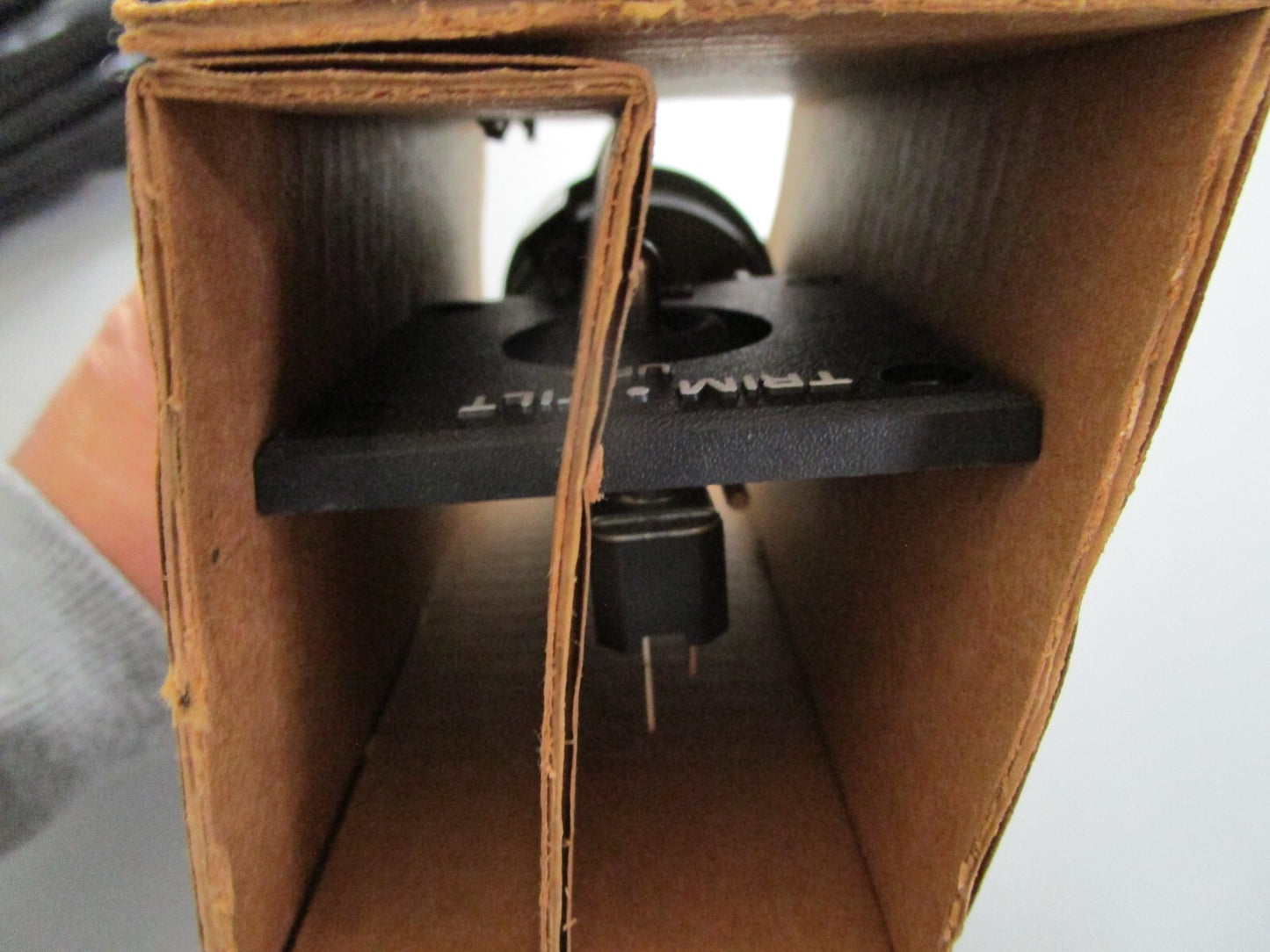 *NEW OEM* 0820 OMC Johnson Evinrude Junction Box & Trim Gauge Kit 174181 0174181