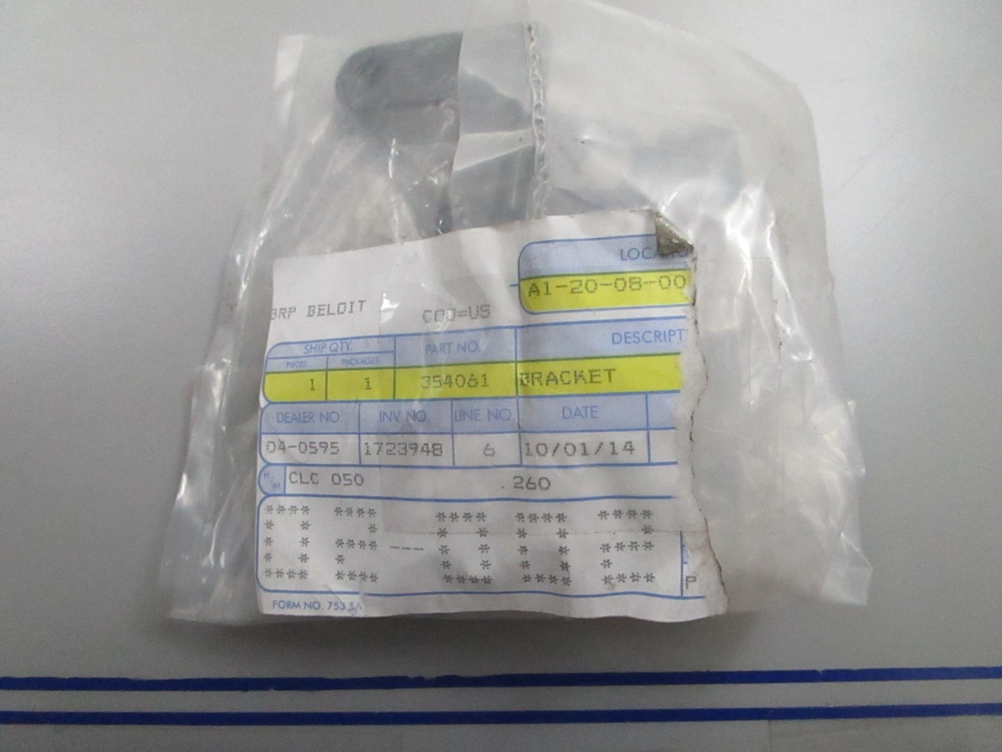 *NEW OEM* 0810 OMC Johnson Evinrude Bracket 354061 0354061