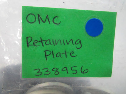 *NEW OEM* 0810 OMC Johnson Evinrude Retaining Plate 338956 0338956