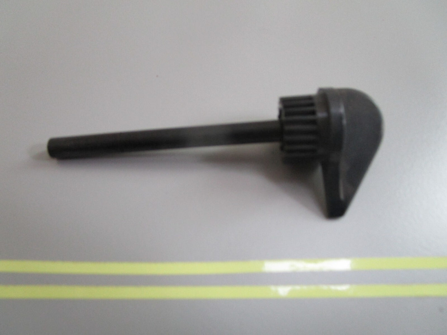 *NEW OEM* 0810 OMC Johnson Evinrude Carburetor Knob 305207 0305207