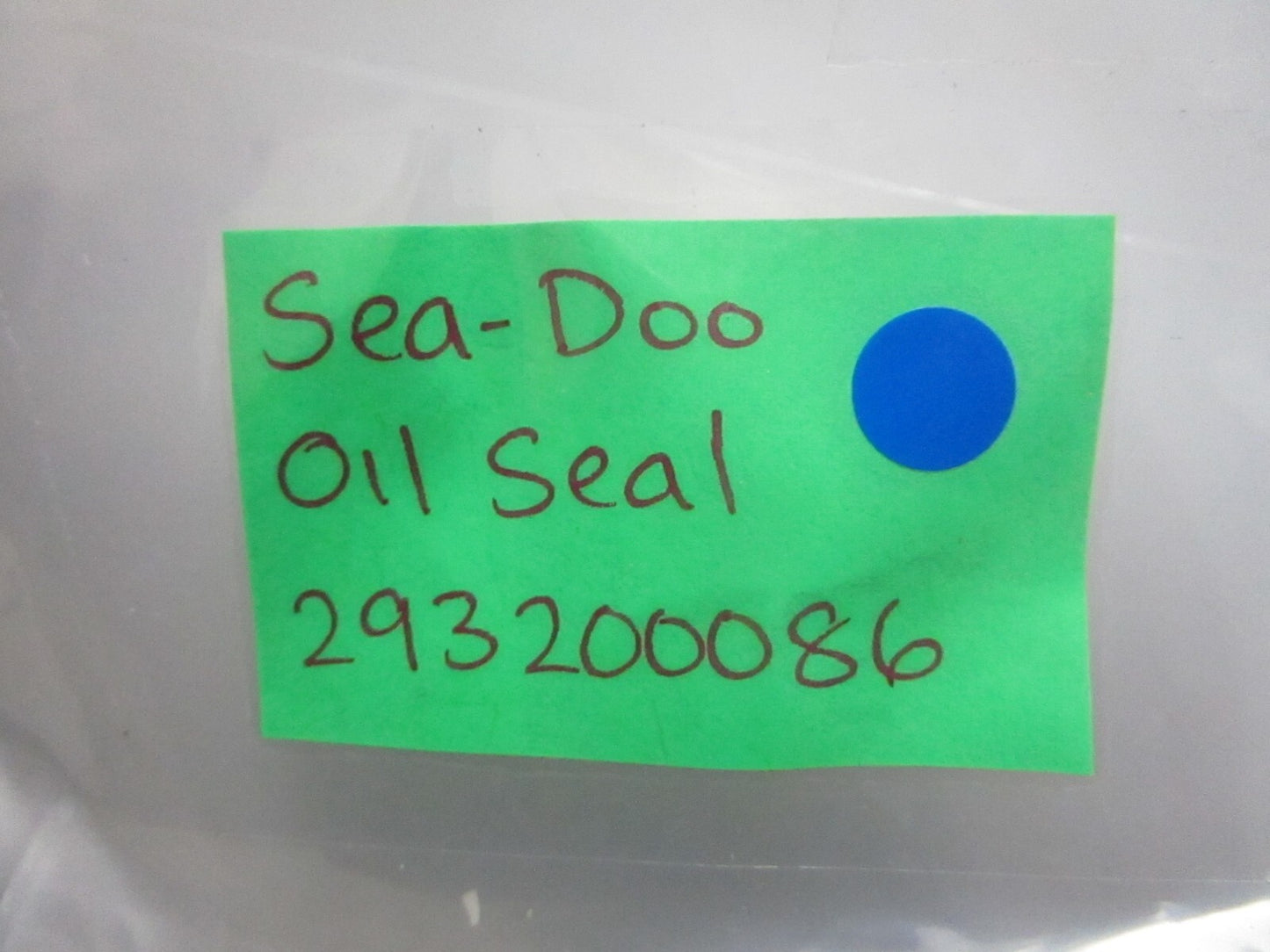 *NEW OEM* 0820 Sea-Doo BRP Oil Seal 293200086