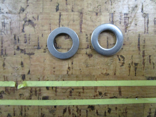 *NEW OEM* (LOT OF 2) 0750 OMC Johnson Evinrude BUSHING WASHER 312687 0312687