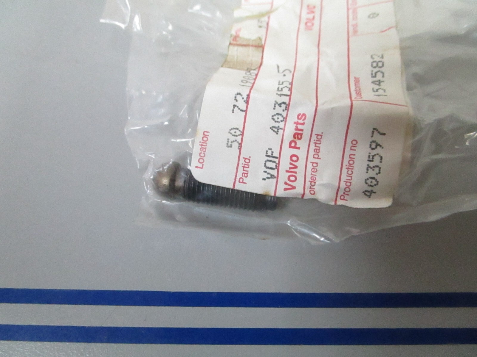 *NEW OEM* 0810 Volvo Penta Ball Stud 403155