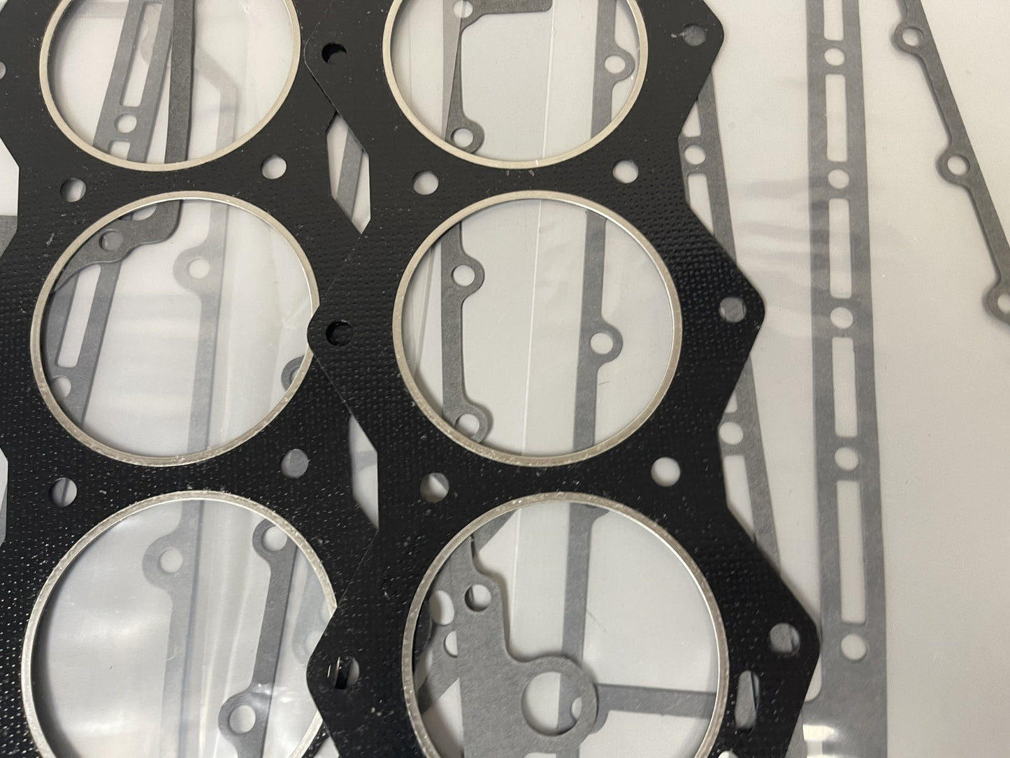 *NEW OEM* 0670 Johnson Evinrude Gaskt Set 391988 0391988