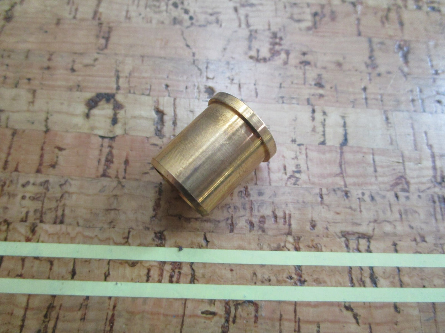*NEW OEM* 0810 OMC Johnson Evinrude Bushing 911732 0911732