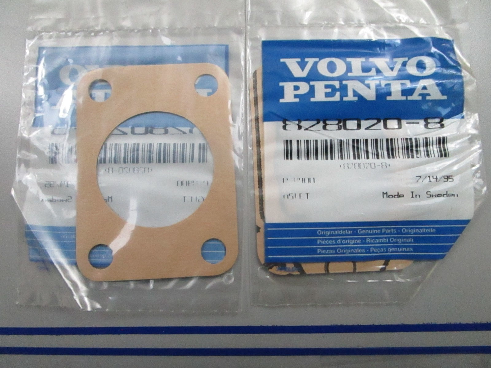 *NEW OEM* (LOT OF 2) 0810 Volvo Penta Gasket 828020 828020-8