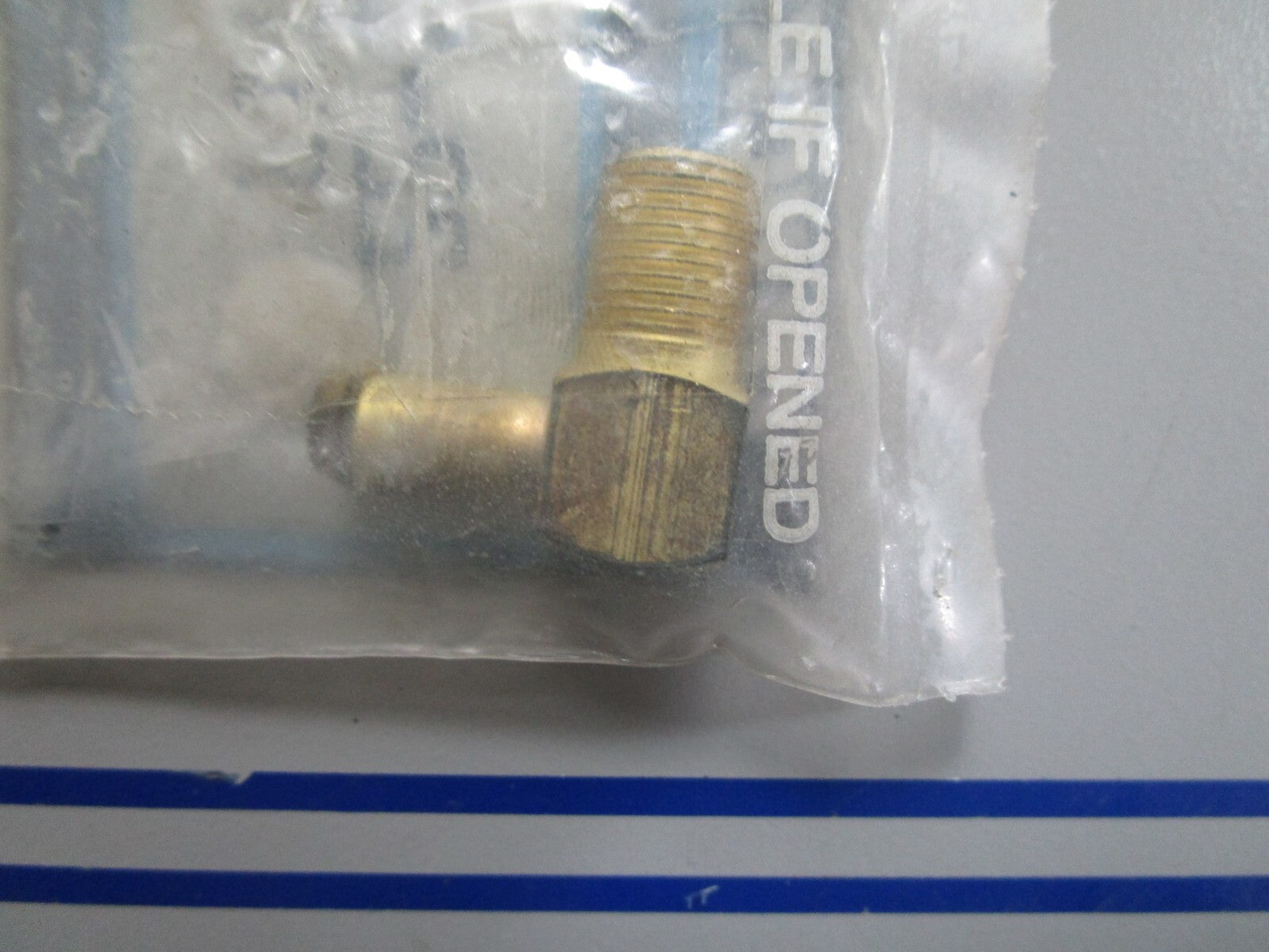 *NEW OEM* 0820 Mercury Quicksilver Fitting 22-196881