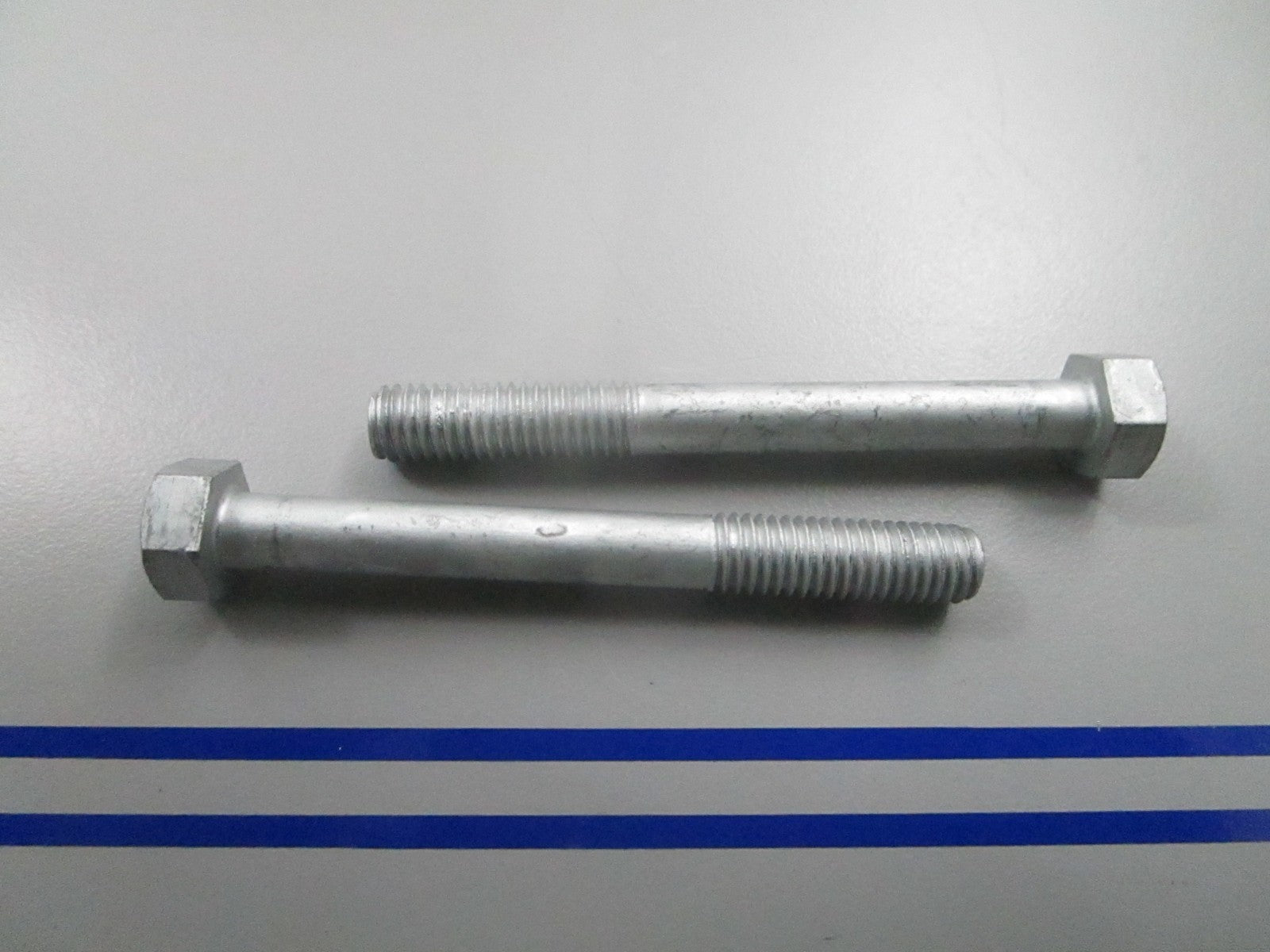 *NEW OEM* (LOT OF 2) 0810 Yamaha Bolt 97395-08070-00