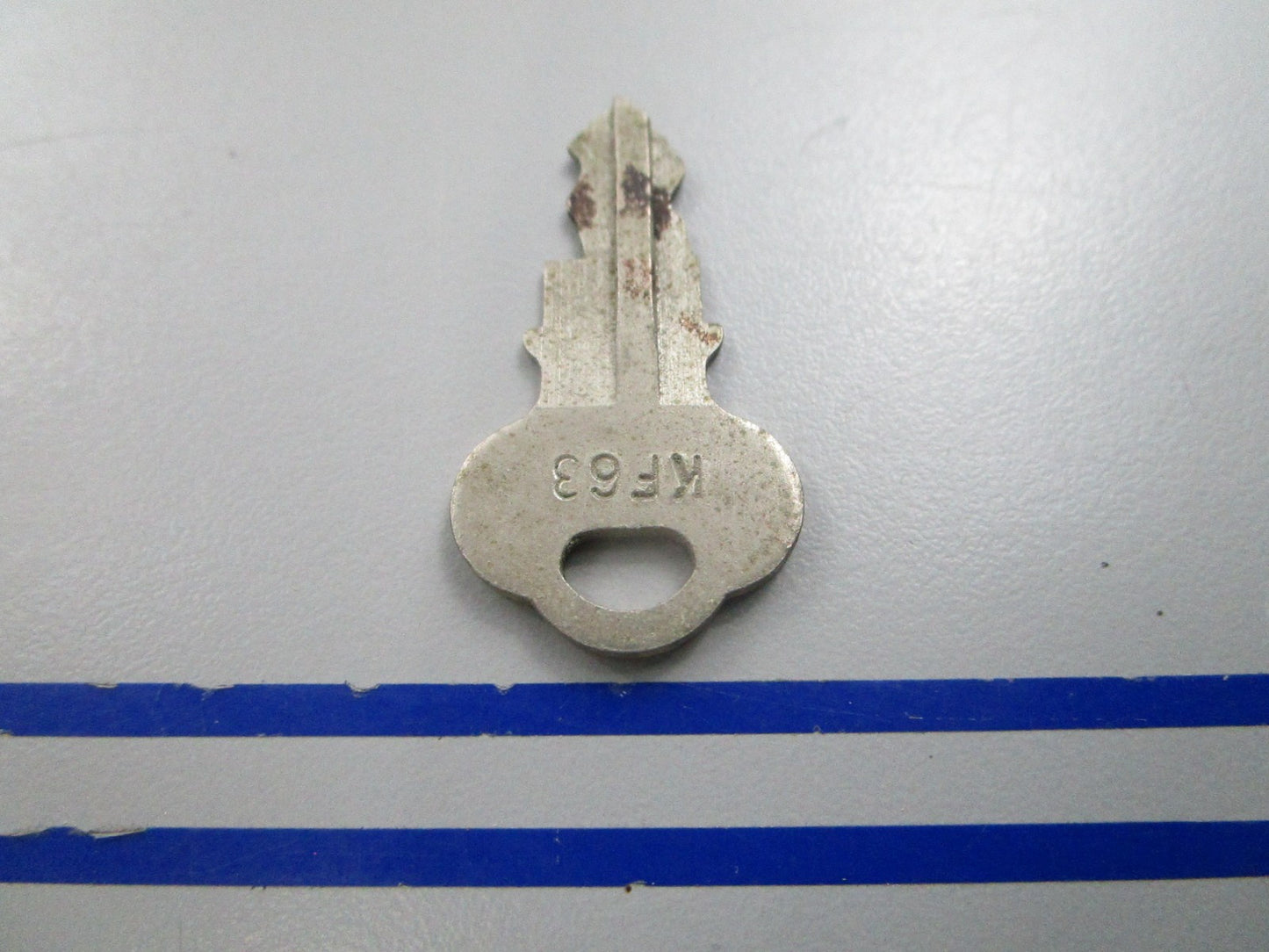 NEW OEM 501578 0501578 OMC Johnson Evinrude KF63 Ignition Key 0810