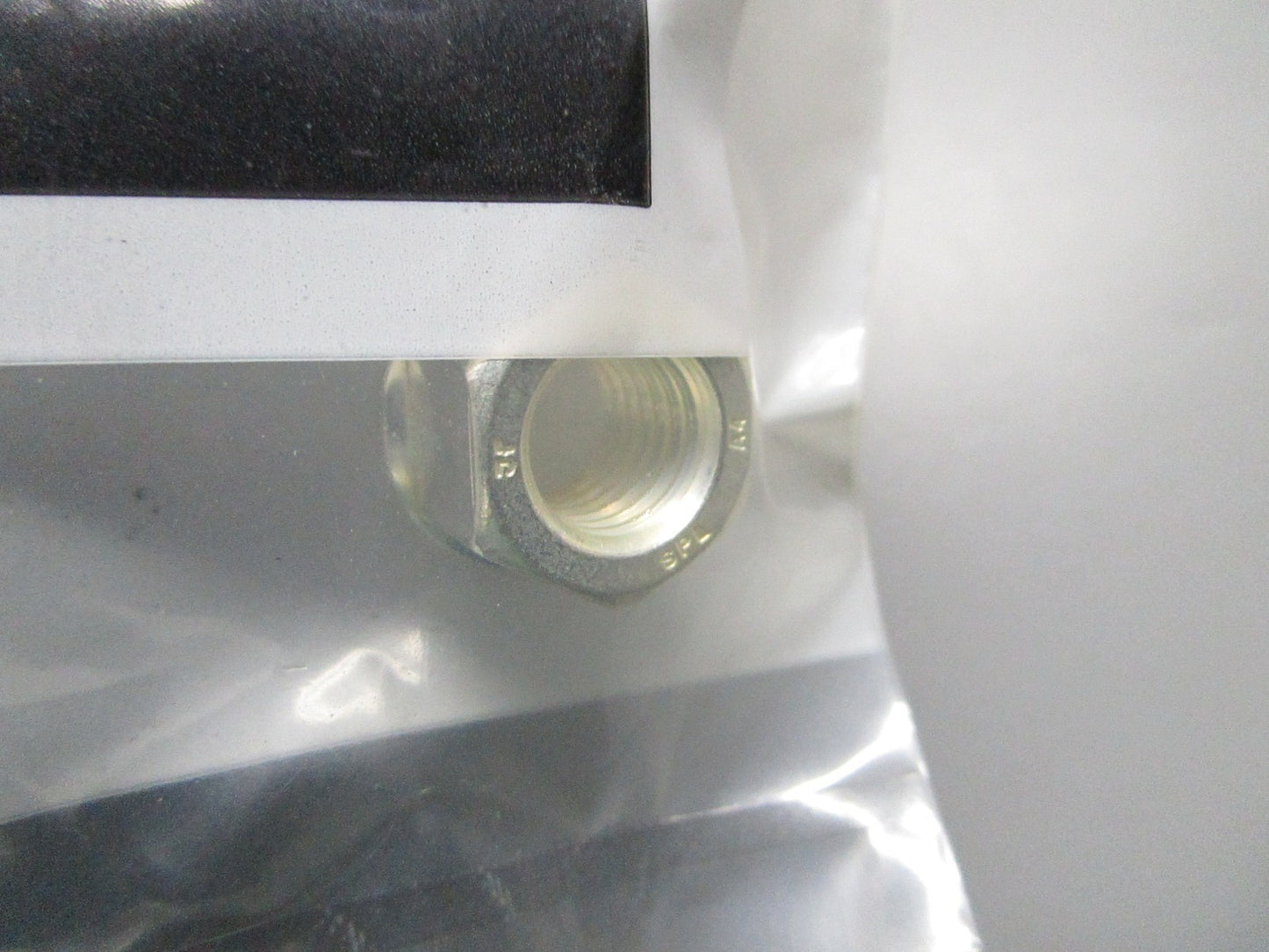 *NEW OEM* 0810 Cummins Lock Nut 4298975