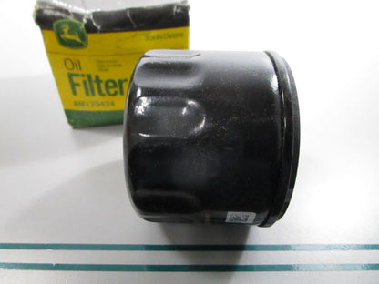 NEW OEM AM125424 John Deere Oil Filter 0810