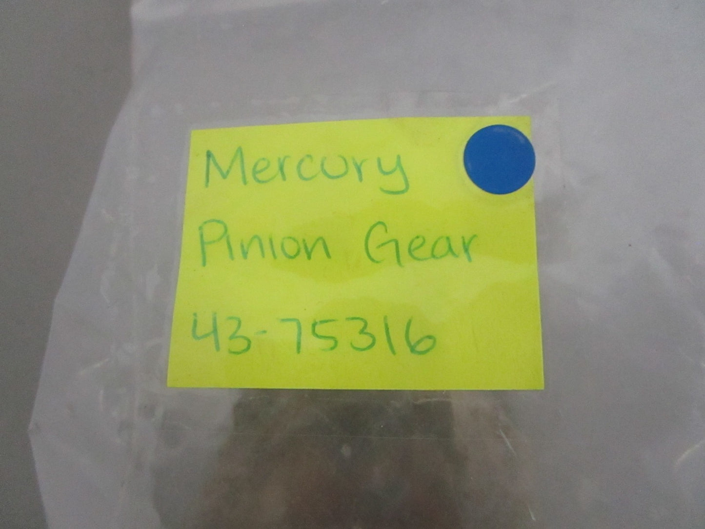 *NEW OEM* 0820 Mercury Quicksilver Pinion Gear 43-75316