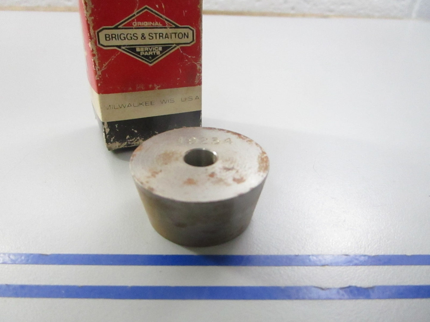 NEW OEM 19234 Briggs & Stratton Bushing Reamer Guide 0810