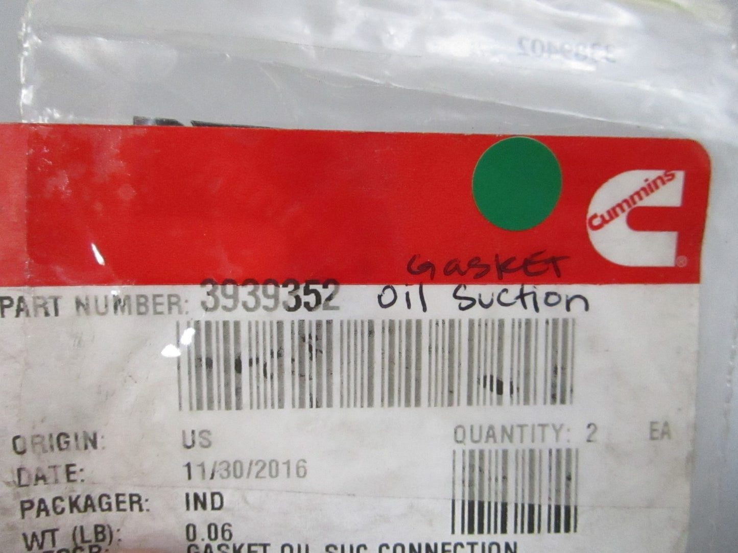 NEW OEM 3939352 Cummins Oil Suction Gasket 0810