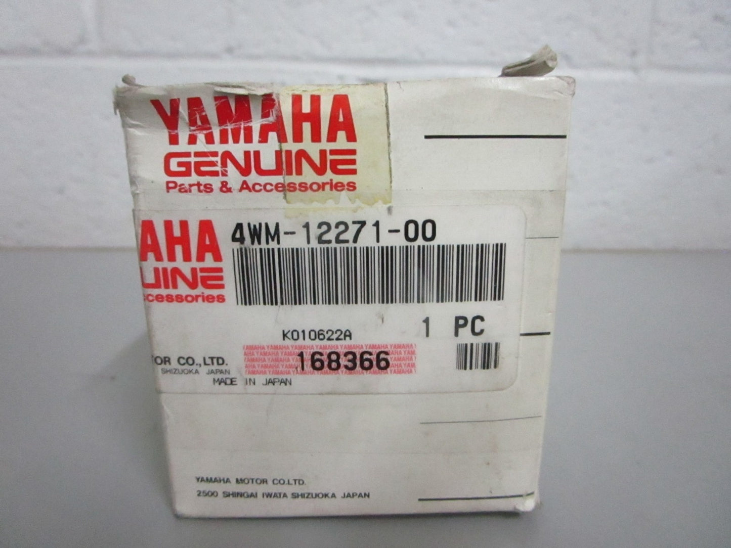 NEW OEM 4WM-122271-00-00 Yamaha Housing 0820