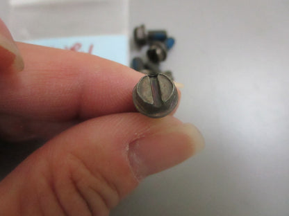 *NEW OEM* (LOT OF 5) 0810 Mercury Quicksilver Screw 859665