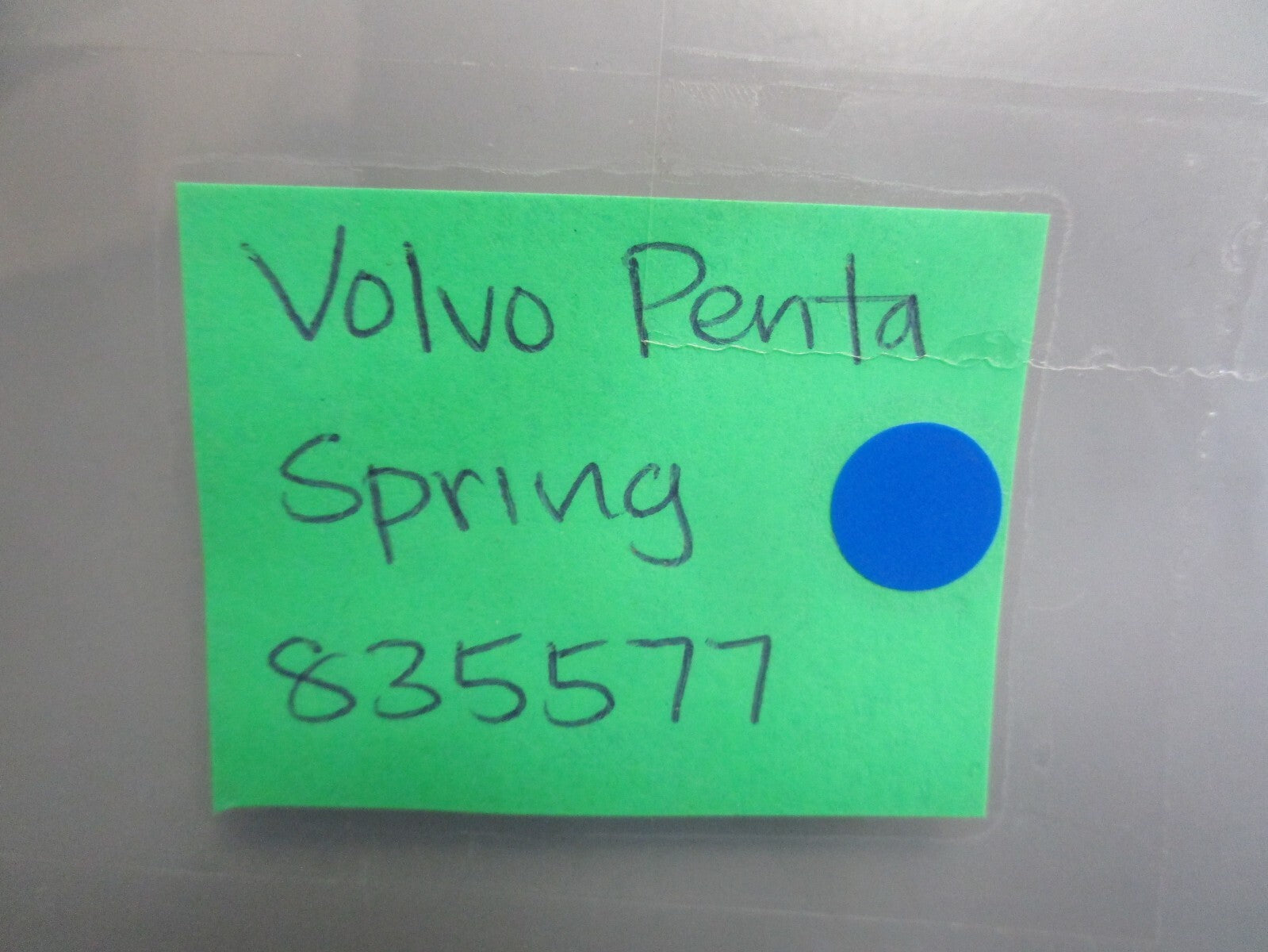 *NEW OEM* 0810 Volvo Penta Spring 835577