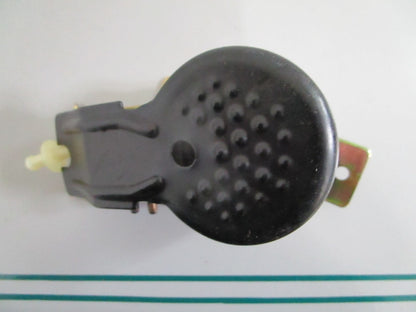NEW OEM 1158690421 Mercedes-Benz Windshield Washer Foot Pump 0820