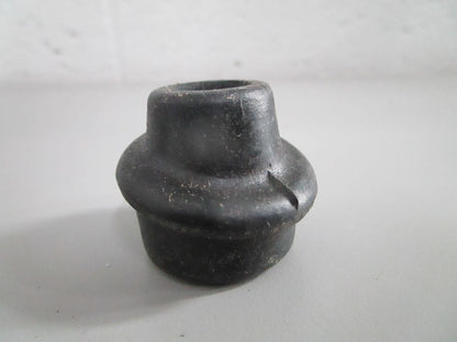 NEW OEM 11110033163 0033163 BMW Rubber Push Rod Grommet 0820