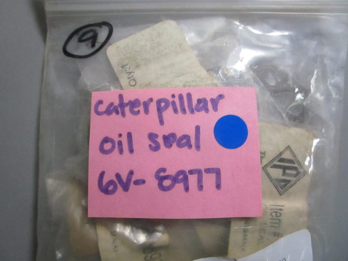 *NEW OEM* 0810 Caterpillar Oil Seal 6V-8977