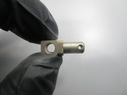NEW OEM 303702 0303702 OMC Johnson Evinrude Connector 0810