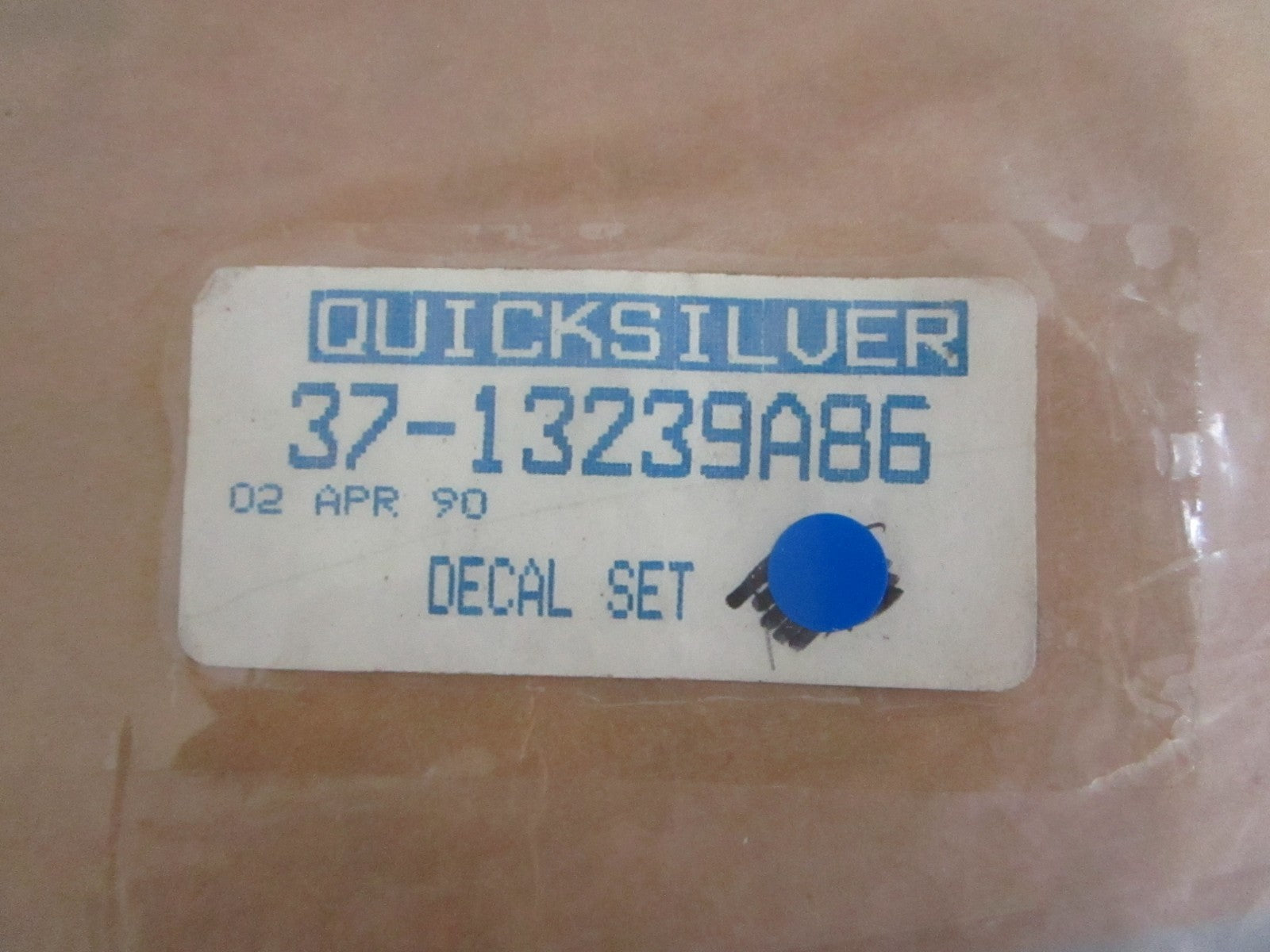 *NEW OEM* 0820 Mercury Quicksilver Decal Set 37-13239A86